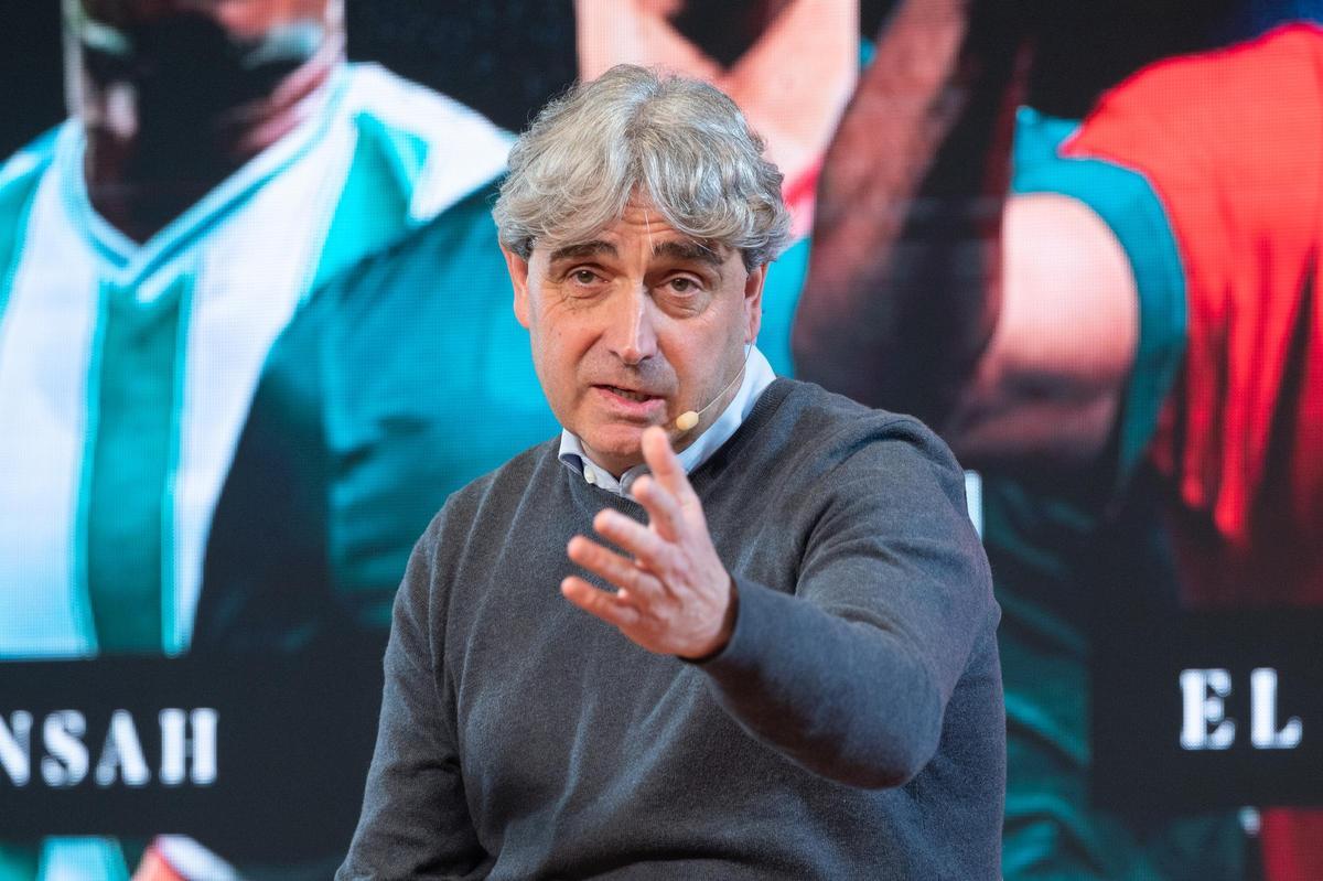 Txema Indias, en la presentación de los fichajes de invierno del Real Zaragoza