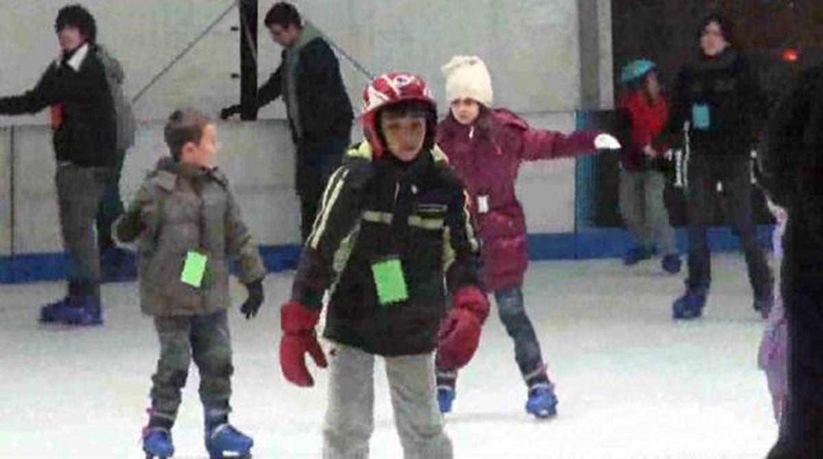 L’estrena de la pista de gel Bargelona.