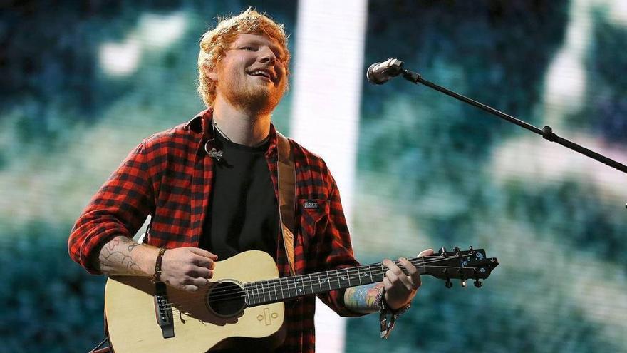 Ed Sheeran saluda a Tenerife tras anunciar su concierto en la isla el próximo 29 de junio de 2024