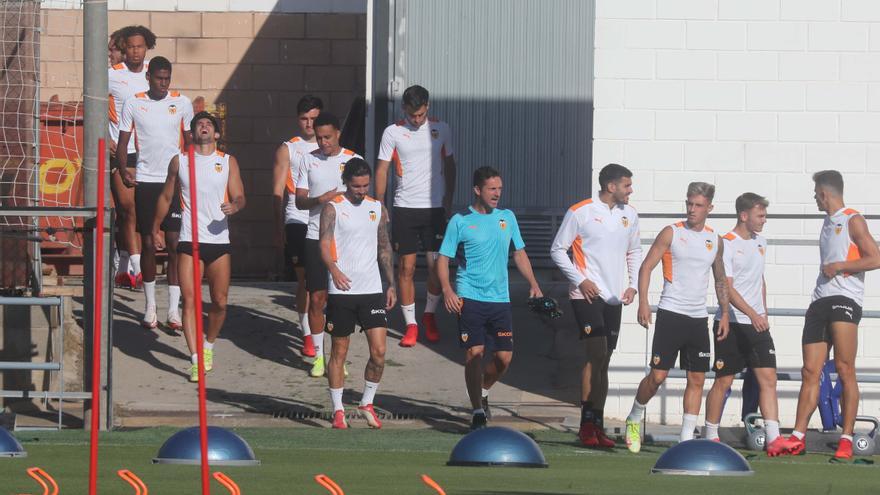 Entrenamiento del Valencia previo al partido frente al Sevilla