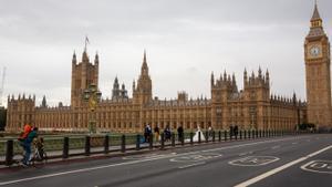 14 de agosto de 2023, Londres, Inglaterra, Reino Unido: Las Casas del Parlamento se ven desde el Puente de Westminster.