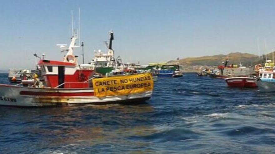 Imagen de la protesta celebrada en la ría de Muros // Greenpeace