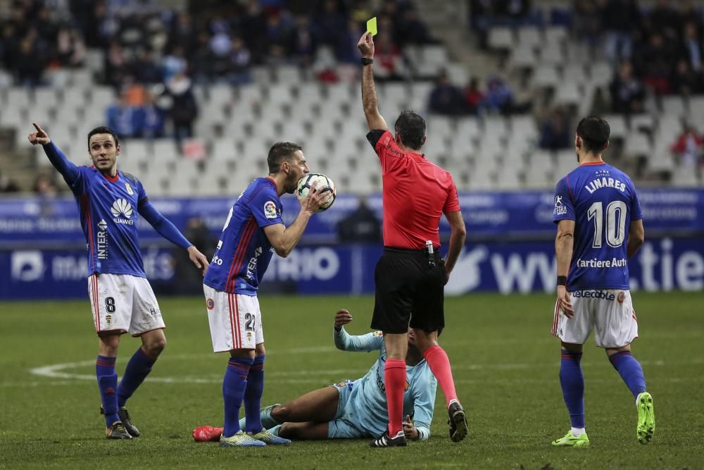 El partido entre el Real Oviedo y el Barcelona B, en imágenes