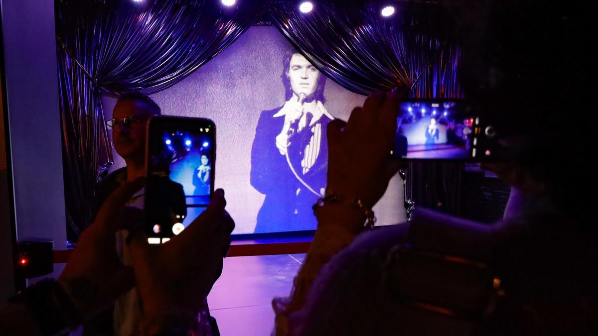 Alcoy inaugura el museo de Camilo Sesto