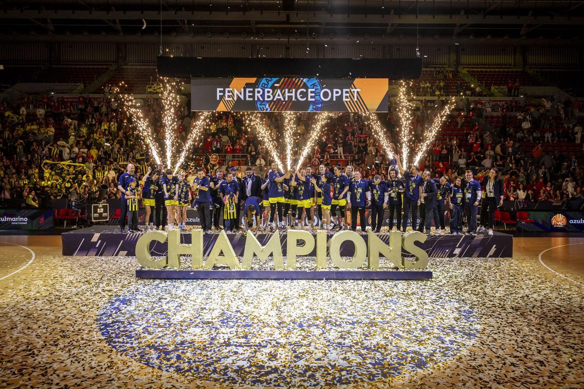 GALATASARAY - FENERBAHÇE EN LA FINAL DE LA FINAL SIX