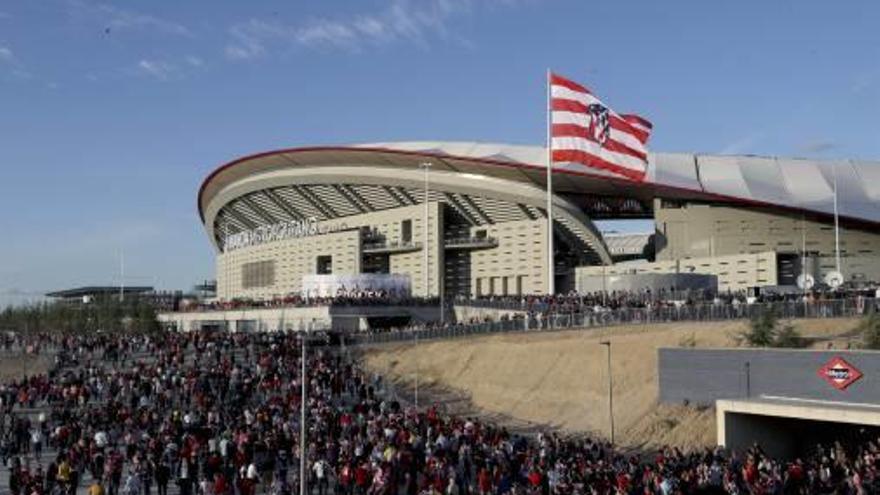 El Wanda Metropolitano espera a la afición del Elche.