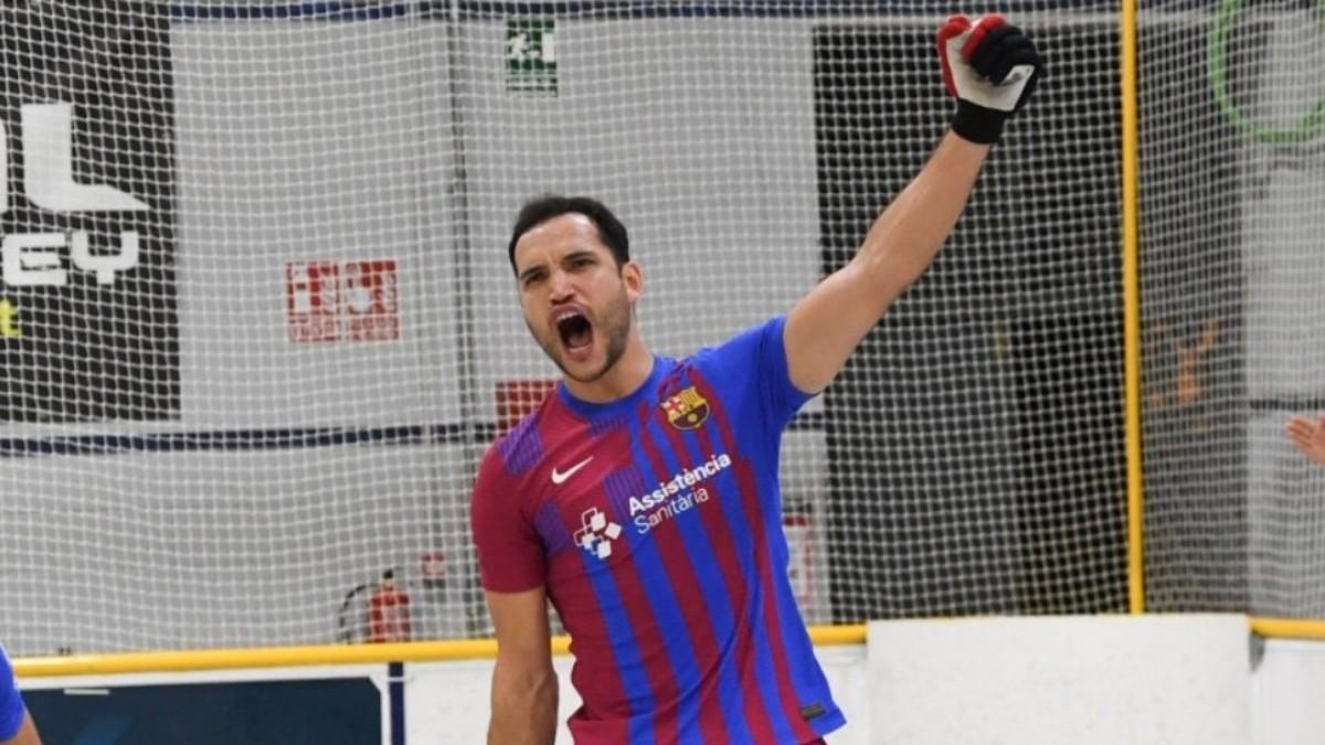 Bargalló celebra uno de sus goles