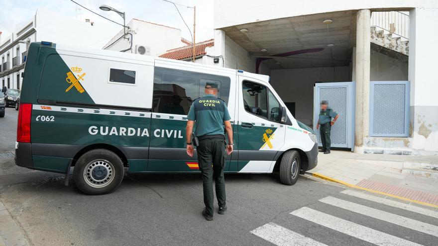 Detenidos cinco policías nacionales en Alcalá de Guadaíra