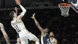 ¡Lío en Madrid! Hezonja 'raja' en pleno partido por televisión y Chus le responde