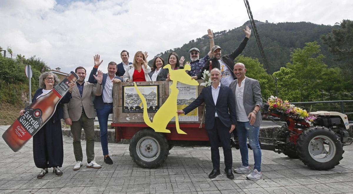 Jorge Cubela, Luis López, Jacobo Sutil, Isabel Blanco, Ana Ortiz, Cristina Canosa, Pablo Rodríguez,  Alfonso Pato, David Regades y Alejandro Lorenzo en la presentación del Festival de Cans.