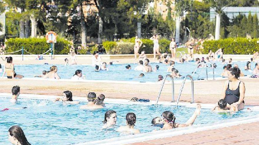 Una piscina pública en la provincia de Castelló.