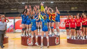 El CV Esplugues, campió d’Espanya de voleibol infantil femení