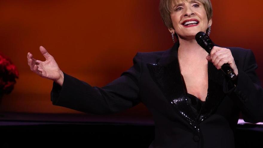 Patti LuPone, actriz: «No tengo ni idea de lo que voy a cantar y es lo más divertido que he hecho sobre un escenario»