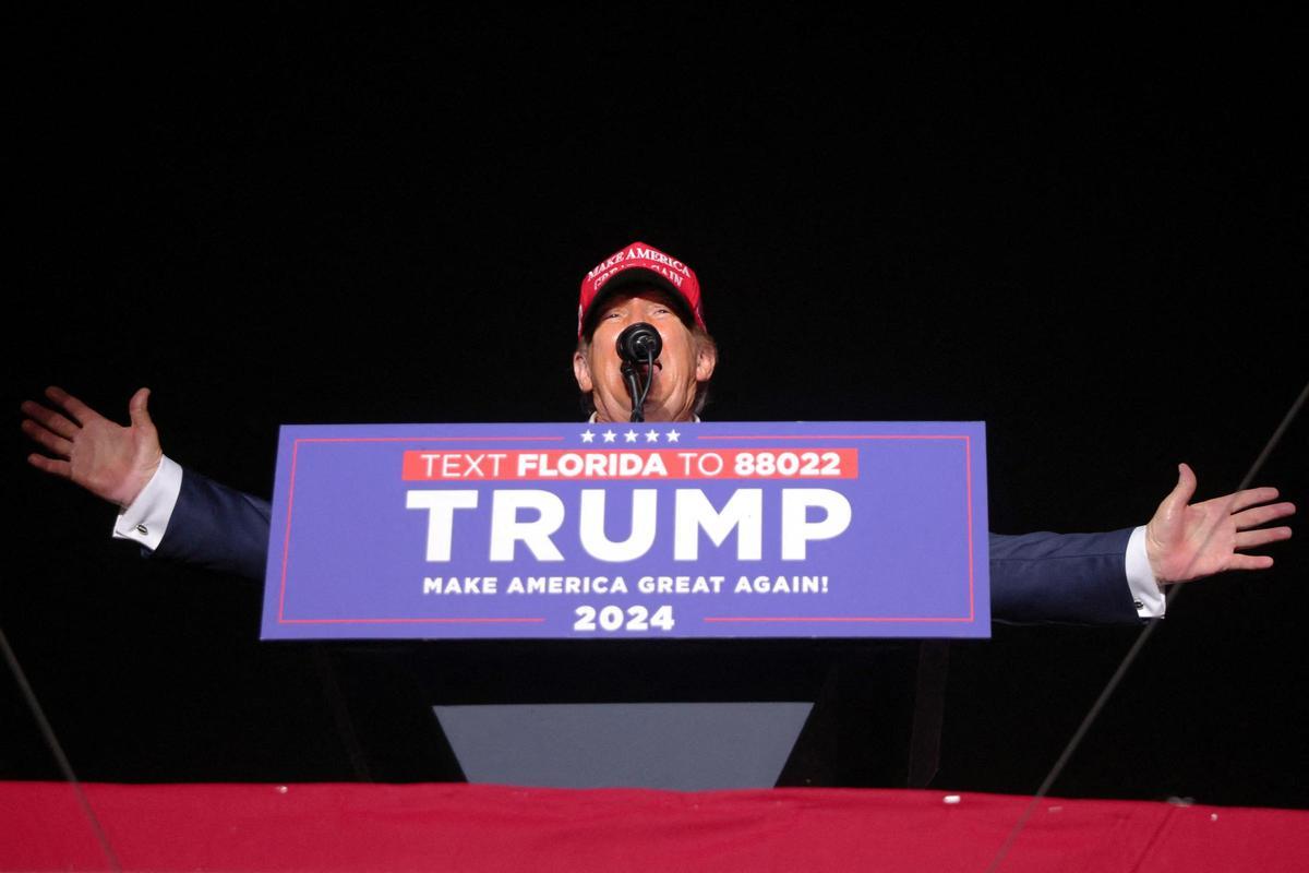 Donald Trump, durante un mitin en Doral, Florida, este martes.