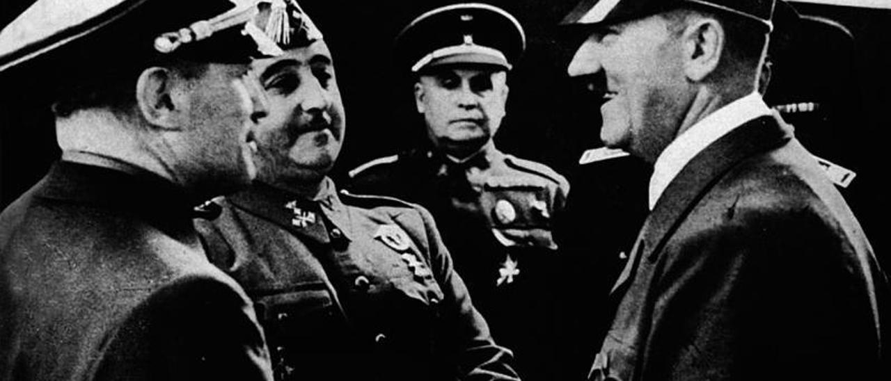 Franco y Hitler, en la entrevista en Hendaya (al sur de Francia), el 23 de octubre de 1940.