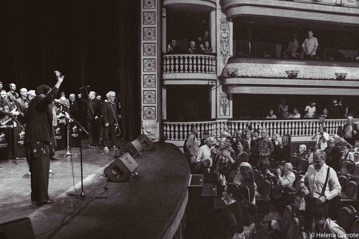 Broche de oro en el Teatro Principal con el gran concierto colectivo del XV Día Internacional del Jazz en Alicante Broche de oro en el Teatro Principal con el gran concierto colectivo del XV Día Internacional del Jazz en Alicante