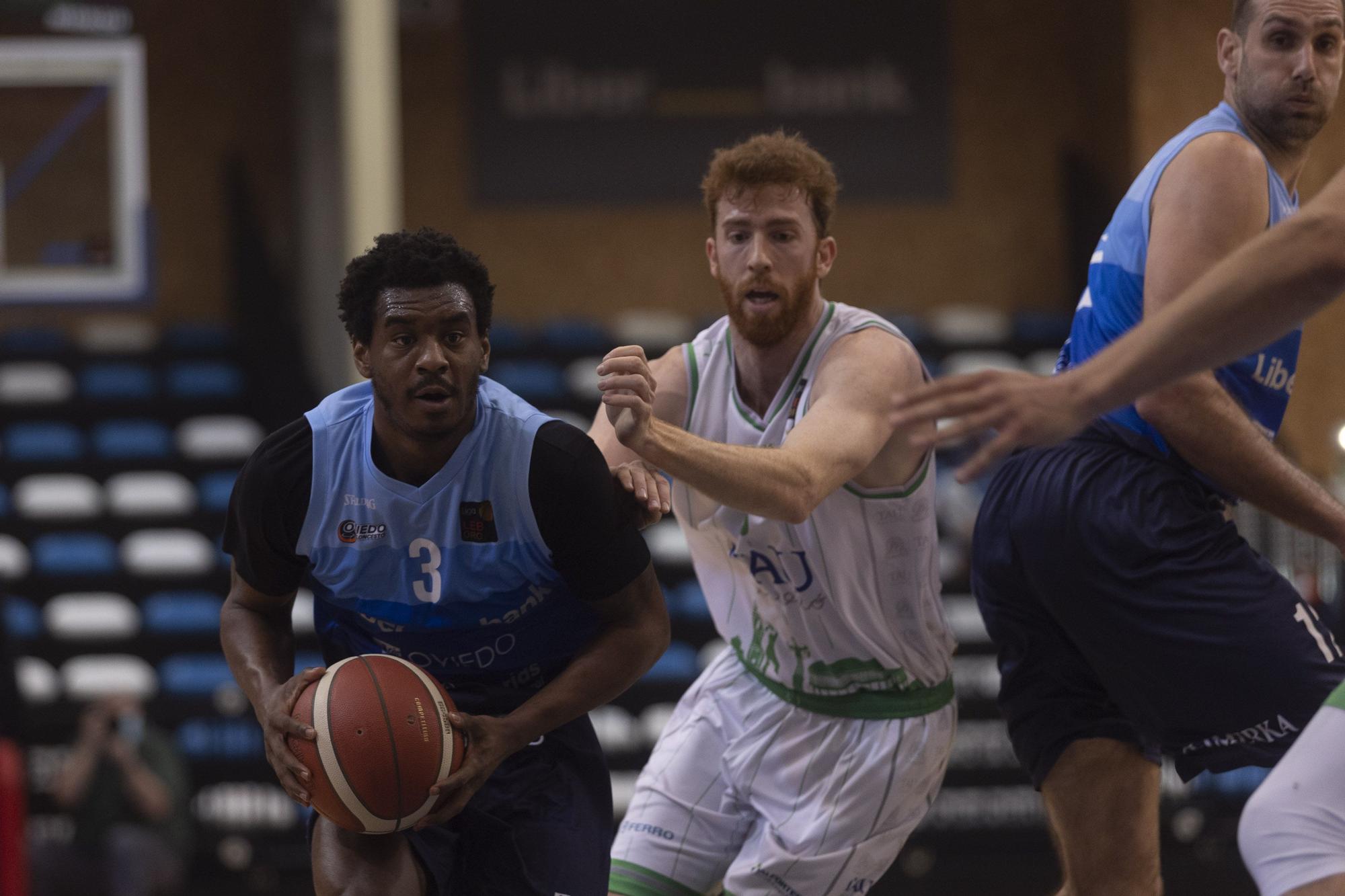 Nuevo recital del Oviedo Baloncesto: gana al Castelló por 91-77