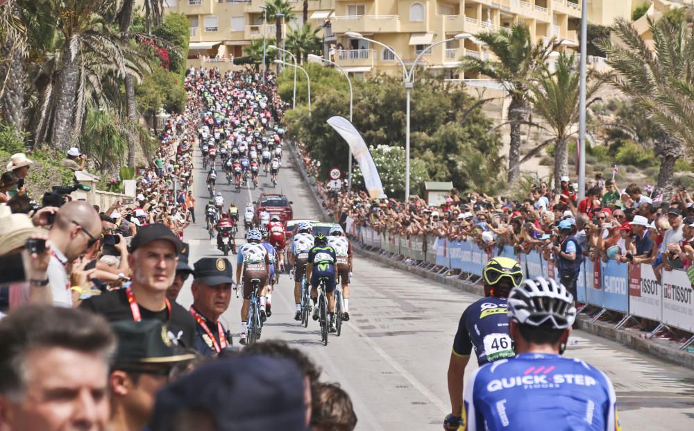 Pasión por La Vuelta en la costa alicantina