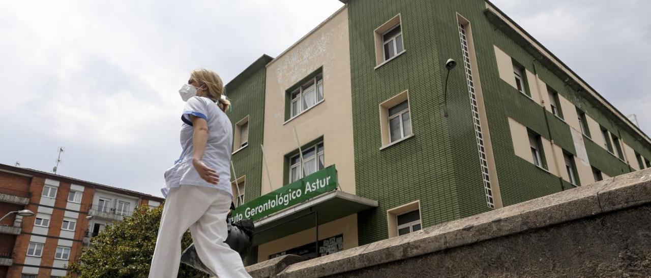 Tres de cada cuatro residencias en Asturias se libraron del covid-19