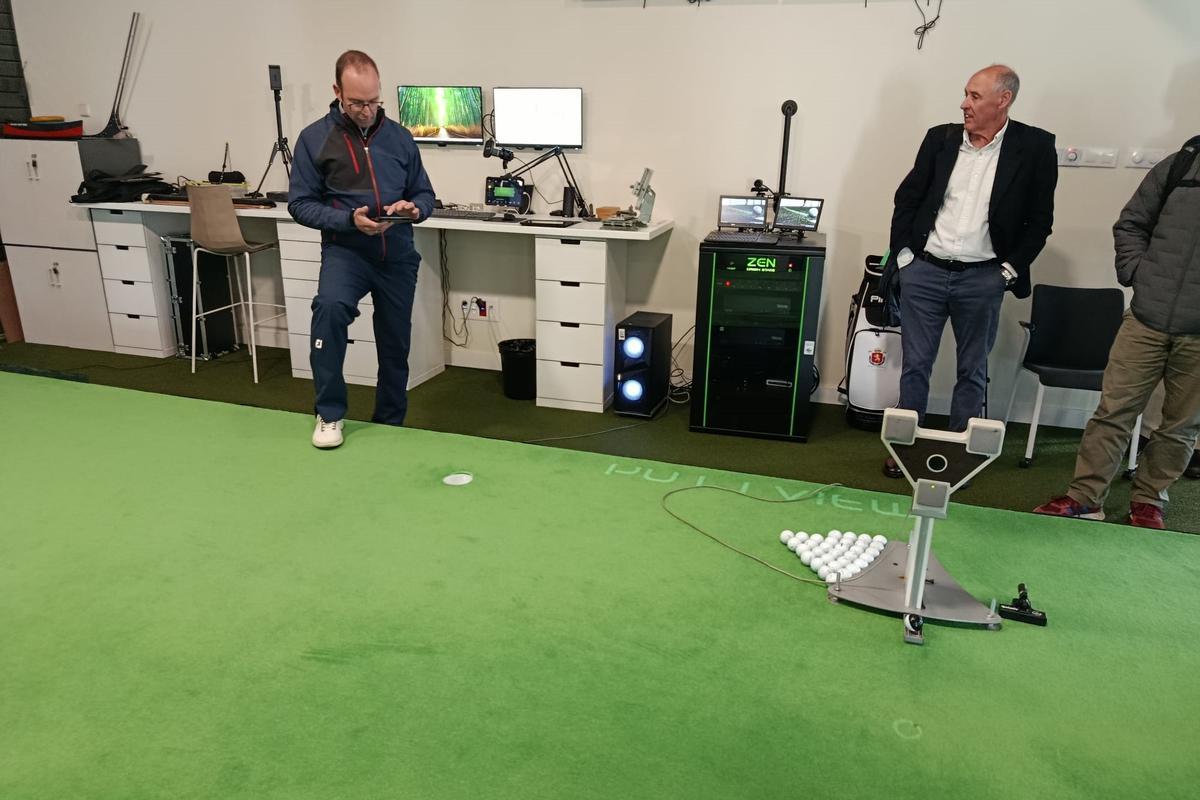 El PutLab, en el Centro de Excelencia de la RFEG, donde trabajan las futuras estrellas del golf español
