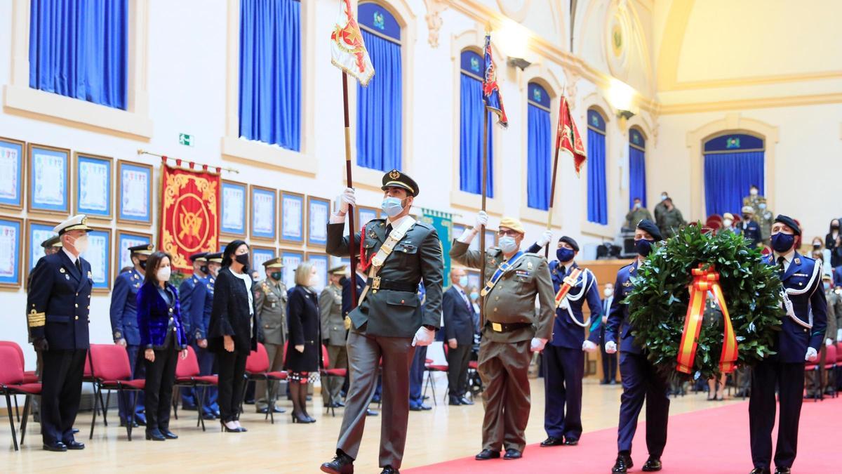 Emotivo y solemne homenaje a los militares fallecidos por la pandemia