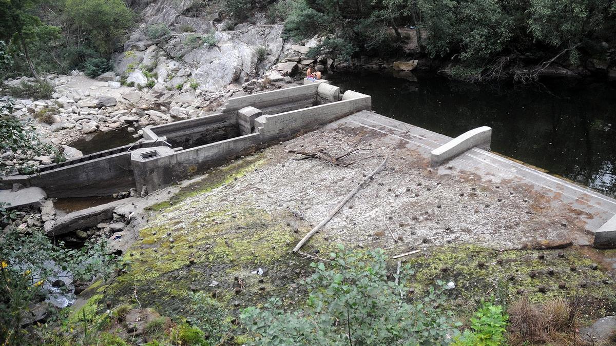 El Lérez, muy bajo en la presa de Monte Porreiro