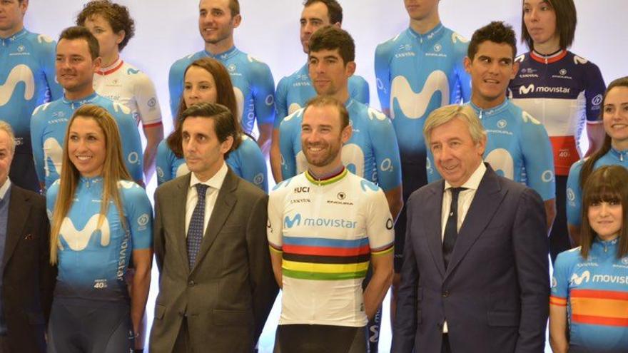 Rafa Valls, durante la presentación del equipo Movistar Team