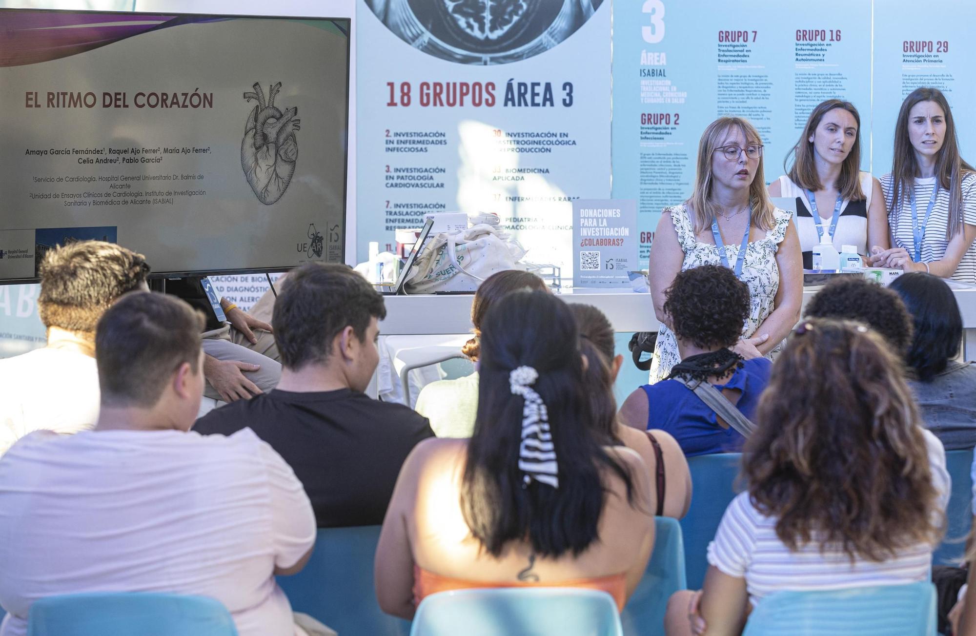 Science is open to young people at Casa Mediterraneo