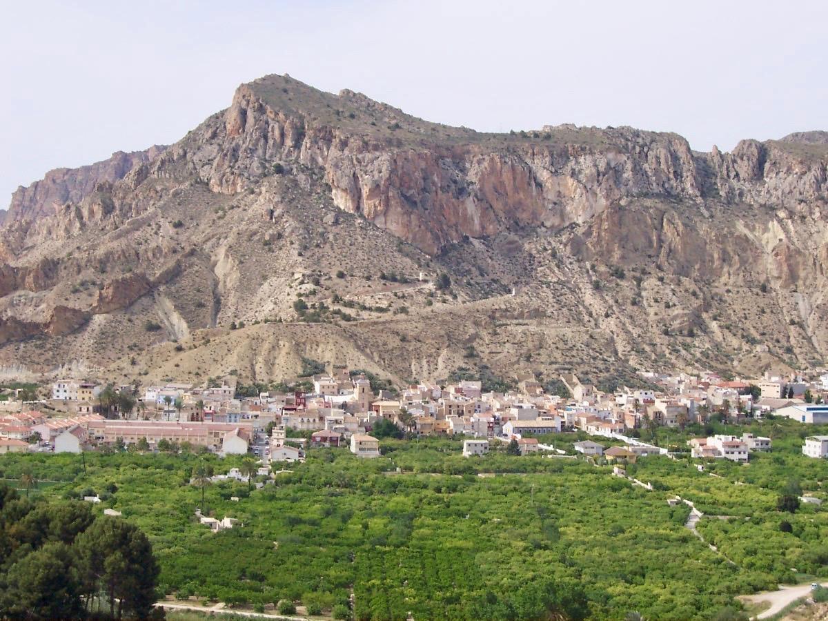 l motivo del topónimo “Ricote”: la muela rocosa de la Pila de la Reina Mora (Ojós-Ulea)