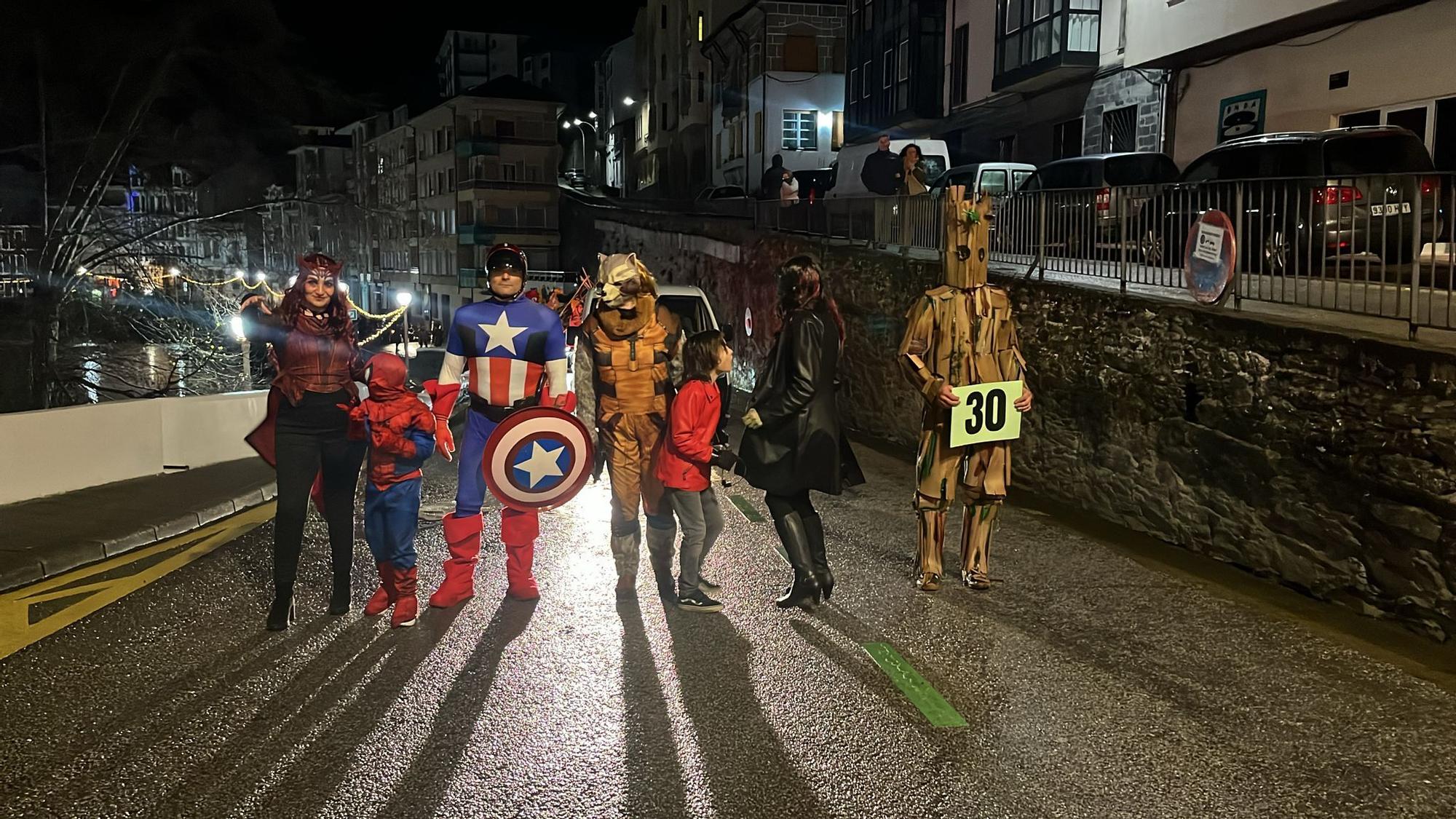 En imágenes: Así fue el multitudinario desfile de Carnaval en Luarca