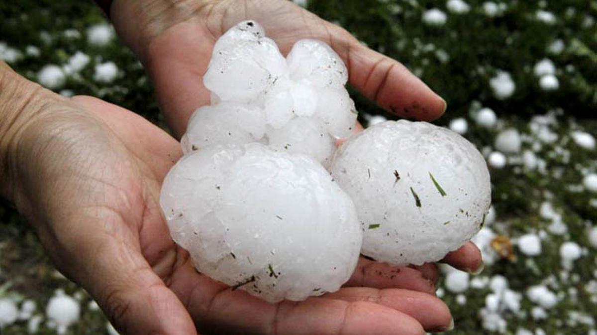 Gigantescas piedras de granizo, otro factor causante de desastres naturales