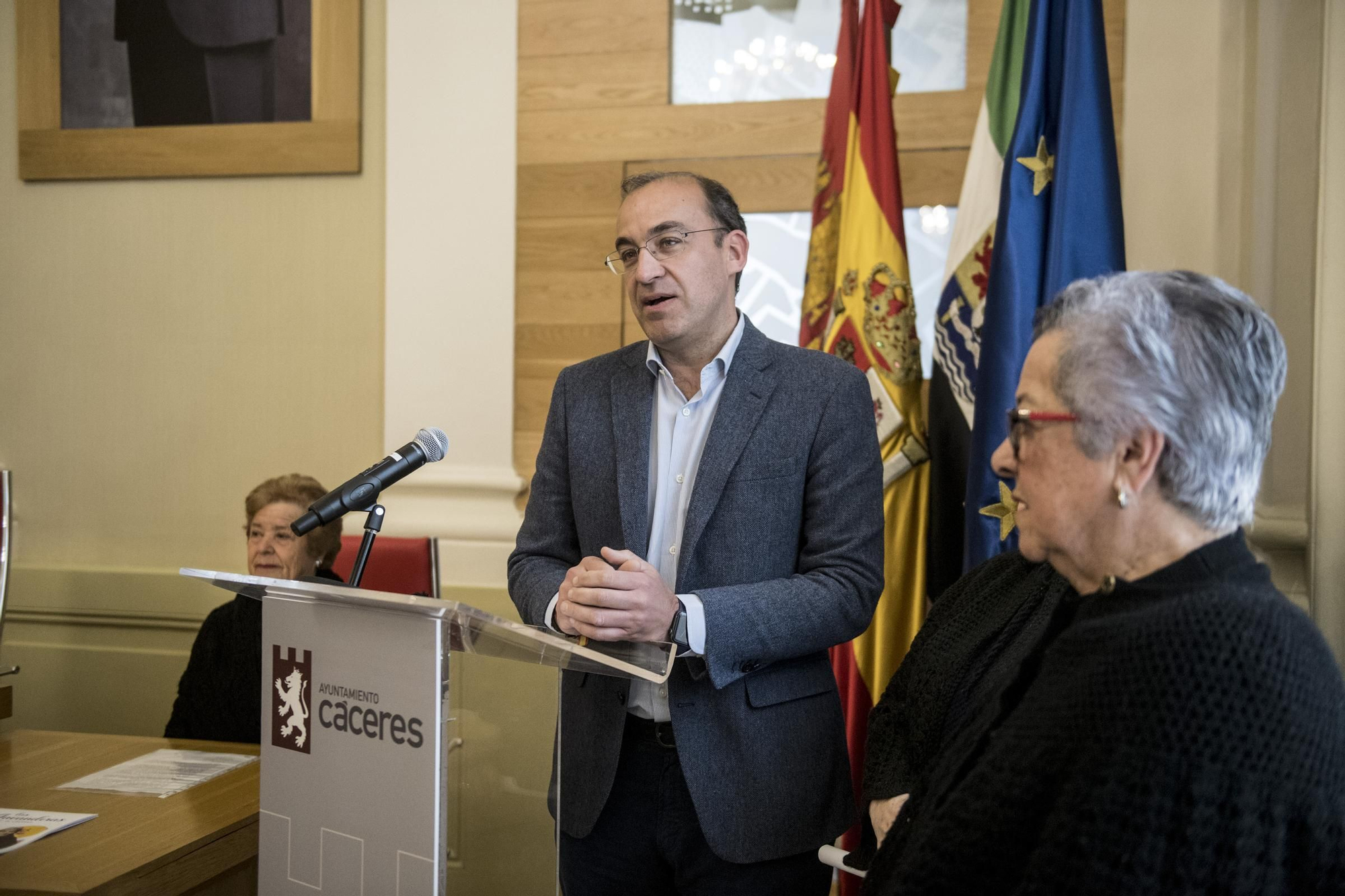 Galería | Cáceres busca el relevo generacional a Las Lavanderas para no perder su fiesta más tradicional