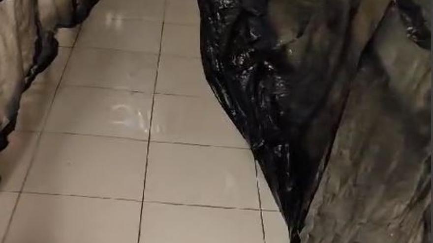 Goteras en el CEIP Vila Romana de Catarroja.