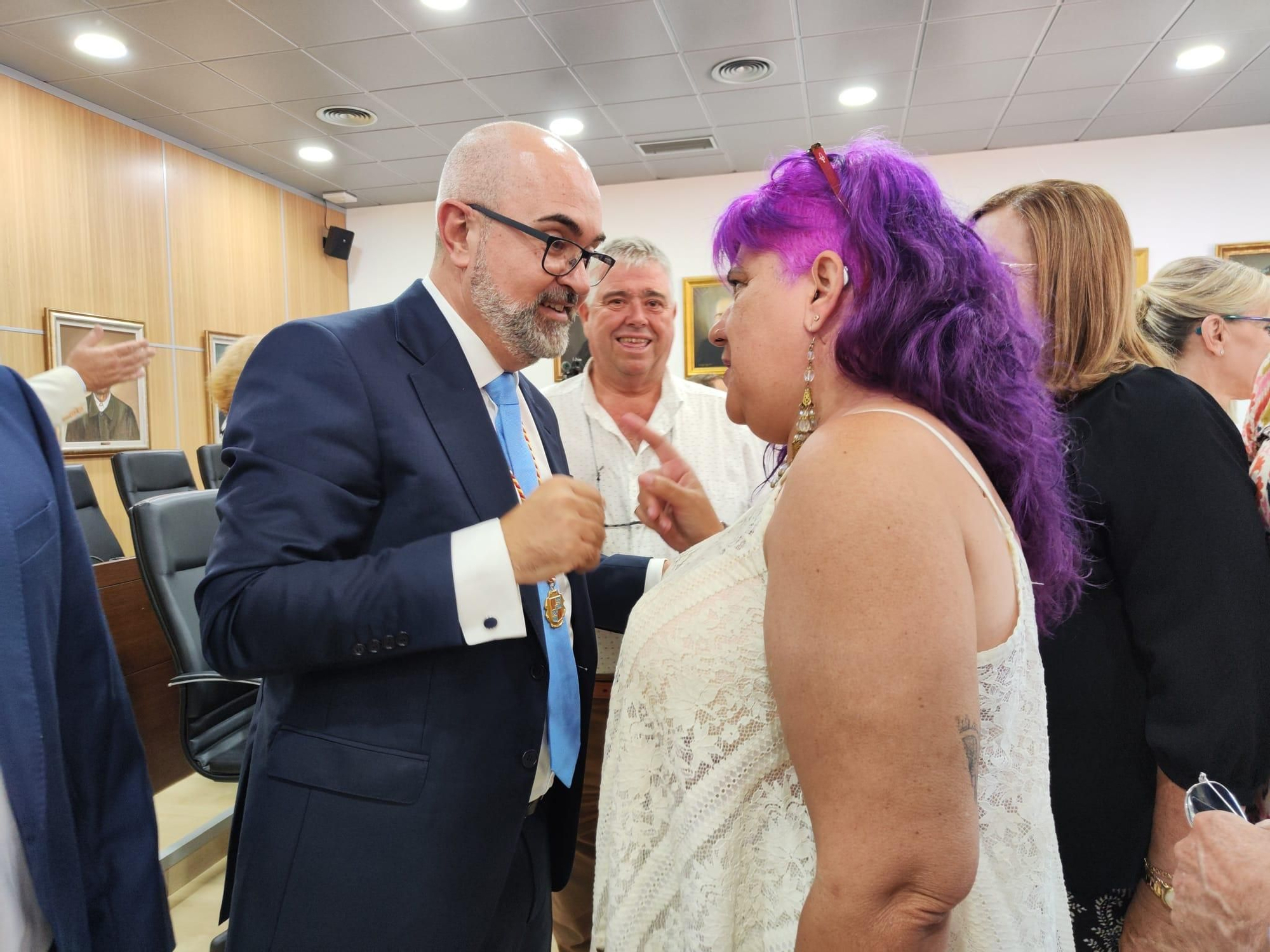 Galería de imágenes de la toma de posesión de Vicent Roig como alcalde de Sant Josep