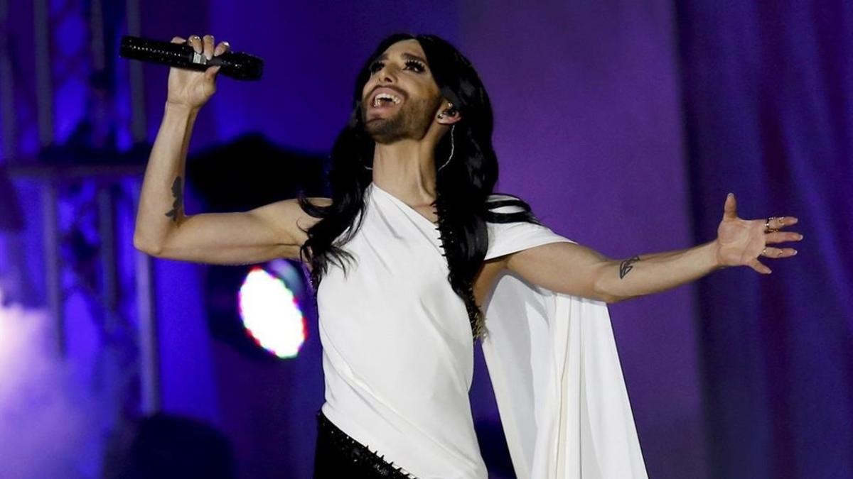 zentauroepp29696780 singer conchita wurst performs on stage during the opening c180419175206