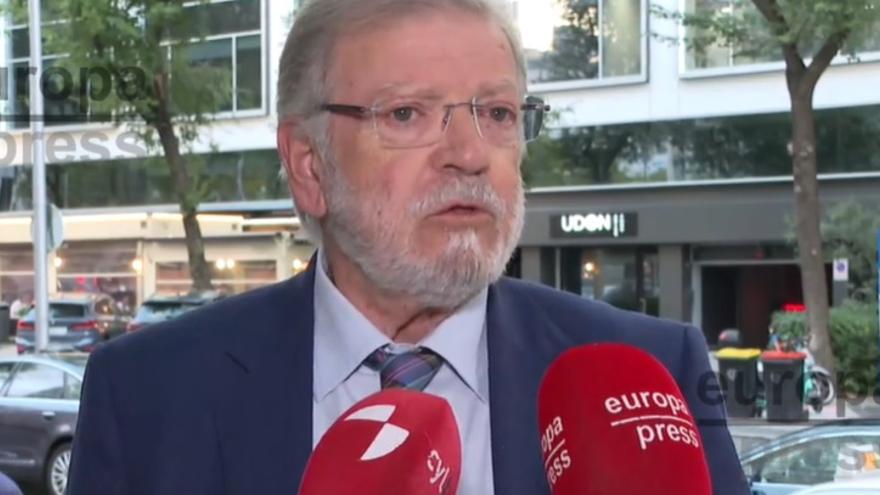 Juan Carlos Rodríguez Ibarra cuestiona la expulsión de Nicolás Redondo del PSOE