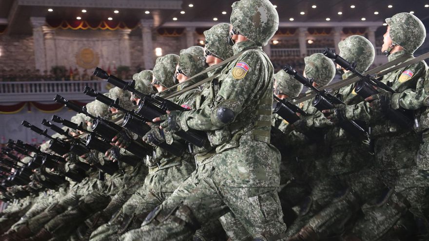 Militares norcoreanos en un desfile militar, en una imagen de archivo.