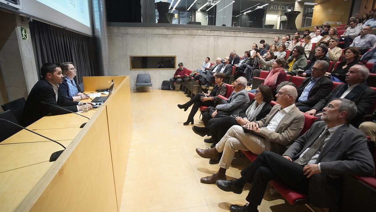 Presentació de l’informe  ObservaTIG a l’edifici Narcís Monturiol.