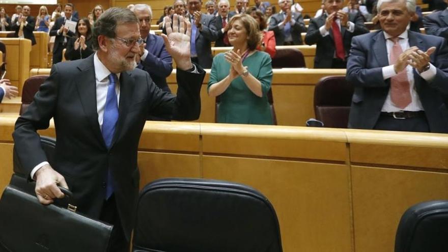 Rajoy compara a la Generalitat con &quot;las peores dictaduras&quot;