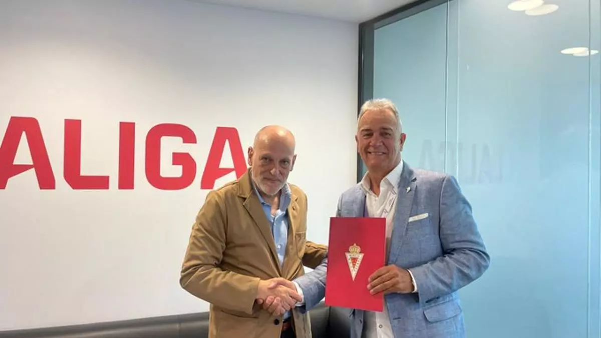 El Real Murcia ‘regala’ 900.000 euros a LaLiga de Tebas