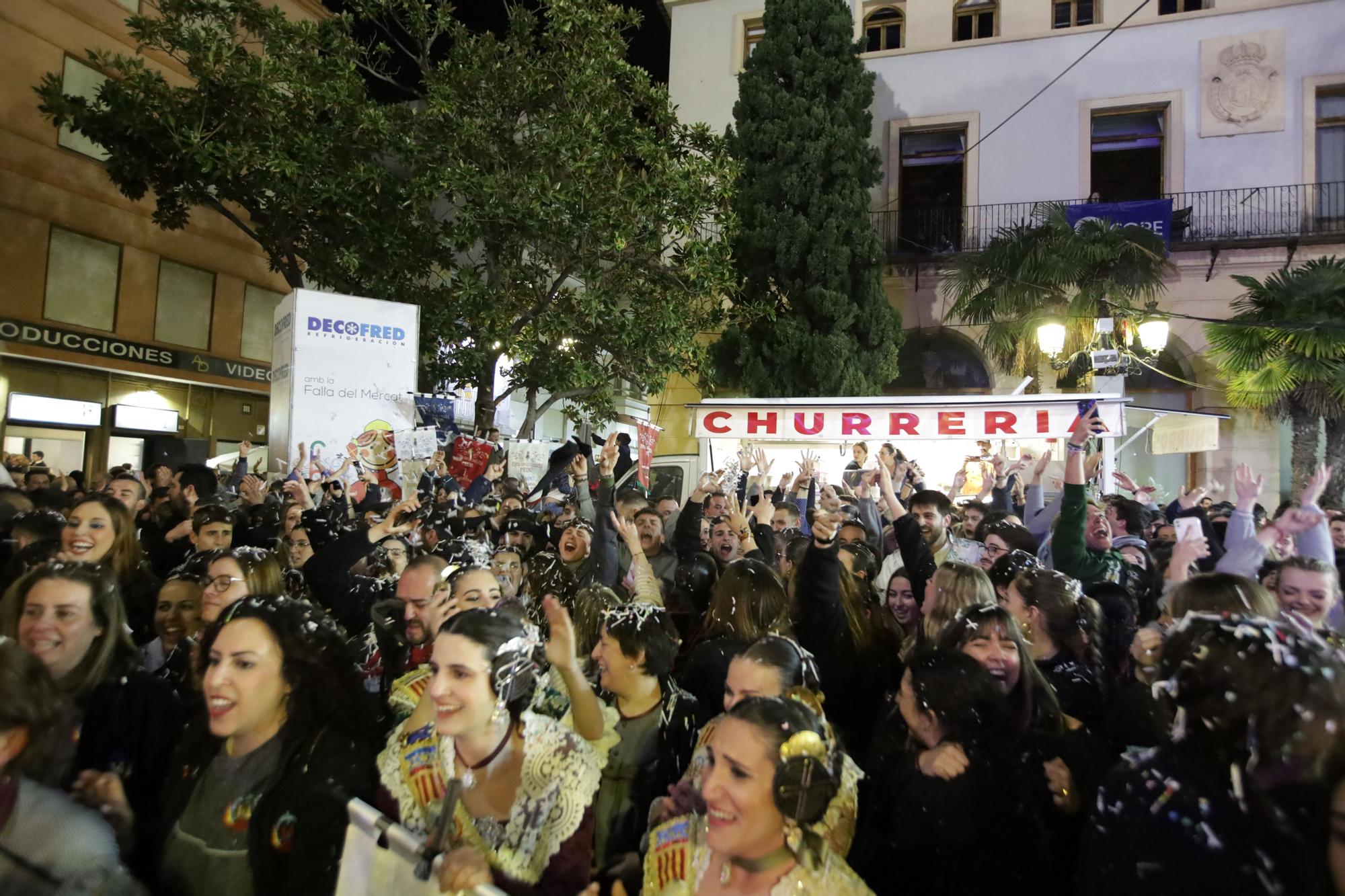 Todas las fotos de la entrega de premios falleros de Gandia