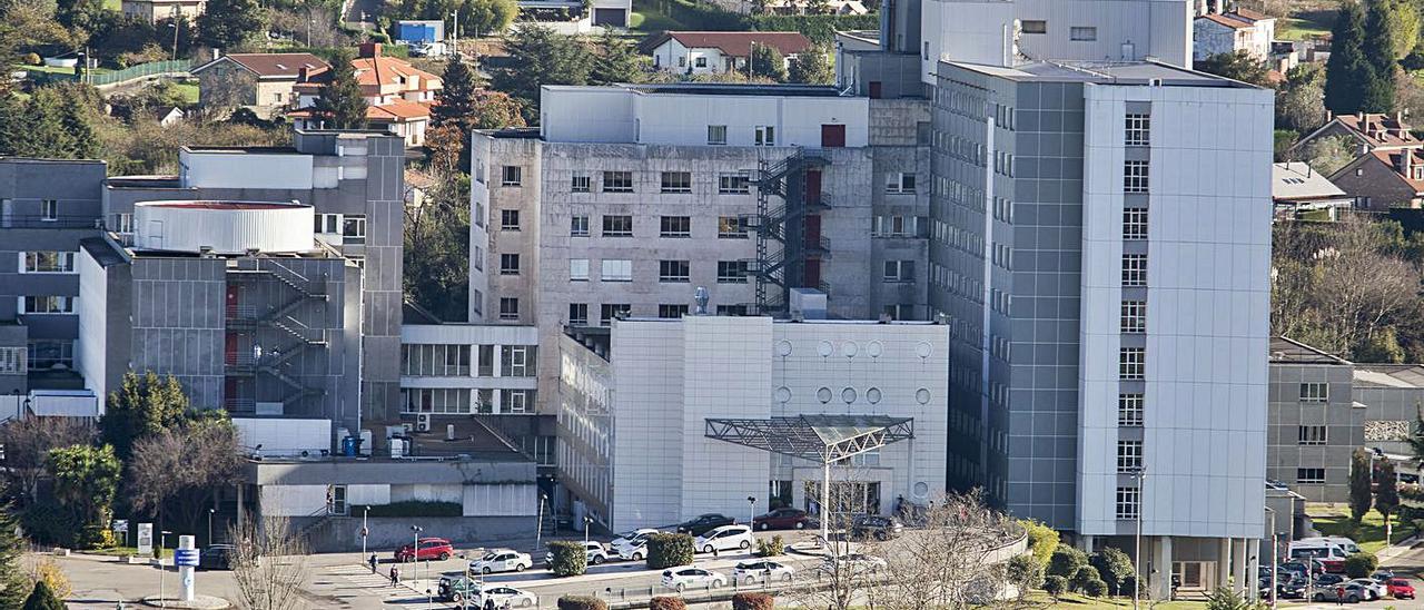 El complejo del Hospital Universitario de Cabueñes. | Ángel González