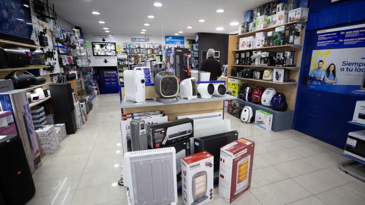 Equipos de climatización en venta en Euronics. | VICENT MARÍ