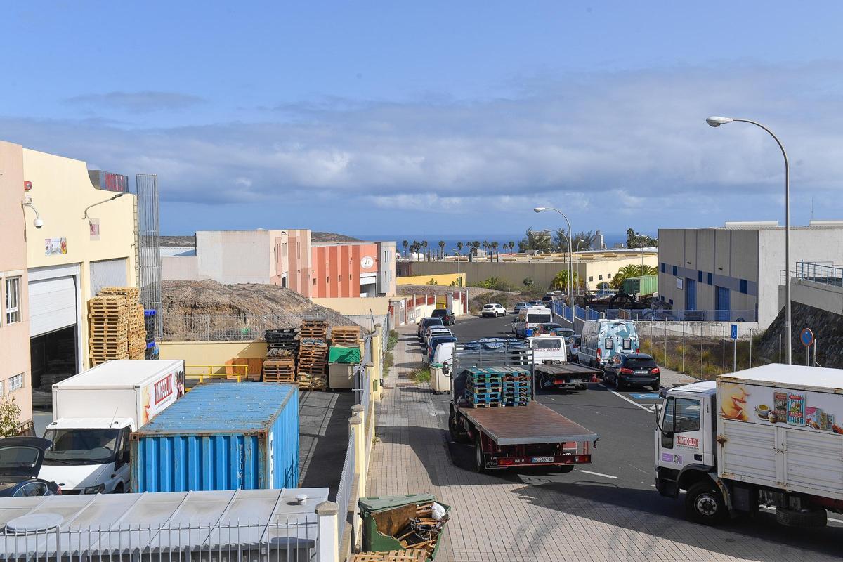 Entorno del solar cedido a Cruz Roja.