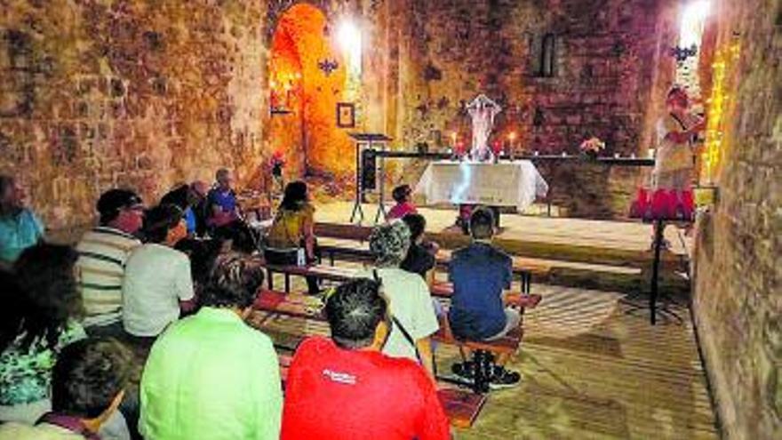 Visita nocturna per redescobrir l’església romànica de Sant Pere de Madrona | M. FREIXA