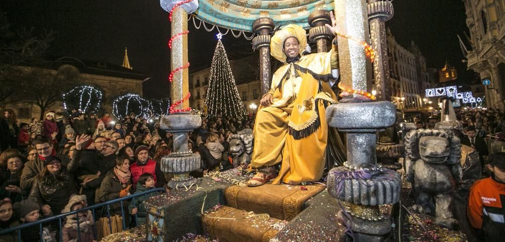 Cabalgata de los Reyes Magos en Oviedo