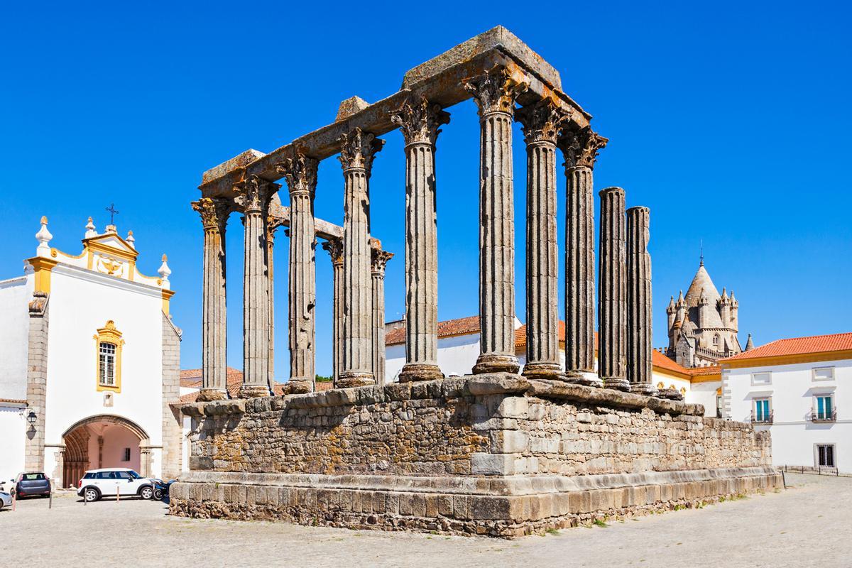 Templo romano de Évora