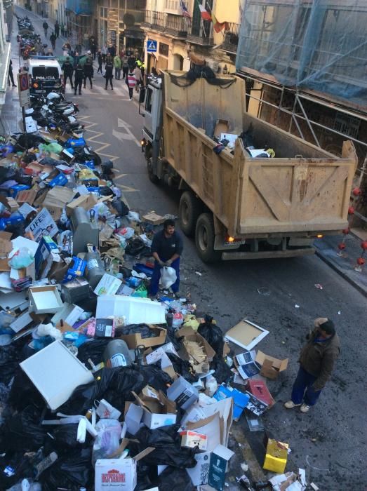 Empieza la recogida de basura de una empresa externa