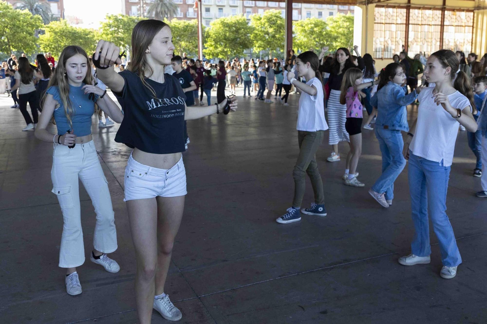 Ensayo Danza a la Virgen Infantil