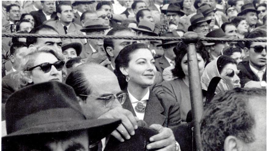 La noche en que Ava Gardner fue expulsada del Ritz: ¿orinó realmente en la alfombra del hotel más lujoso de Madrid?